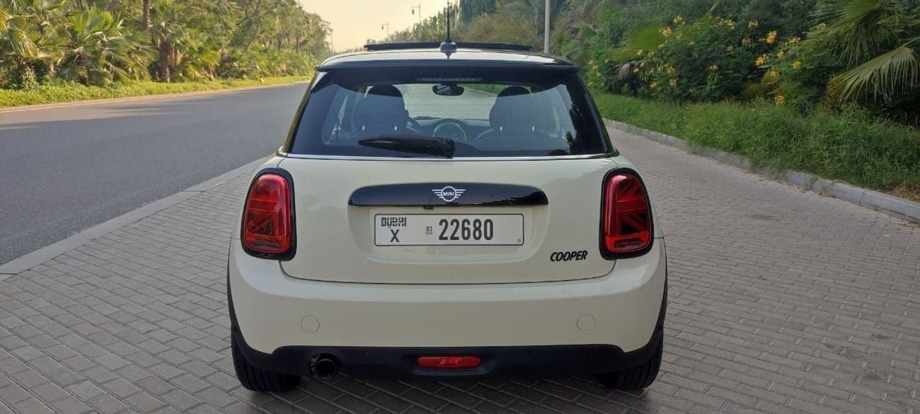 Mini Cooper One 1.5L