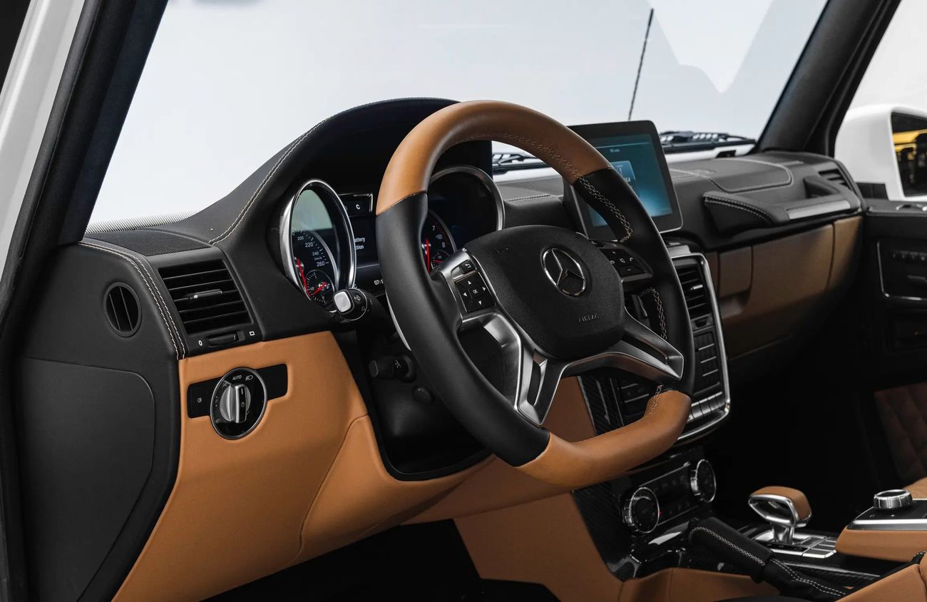 Mercedes Maybach G 650 6.0 L V12 Biturbo Engine