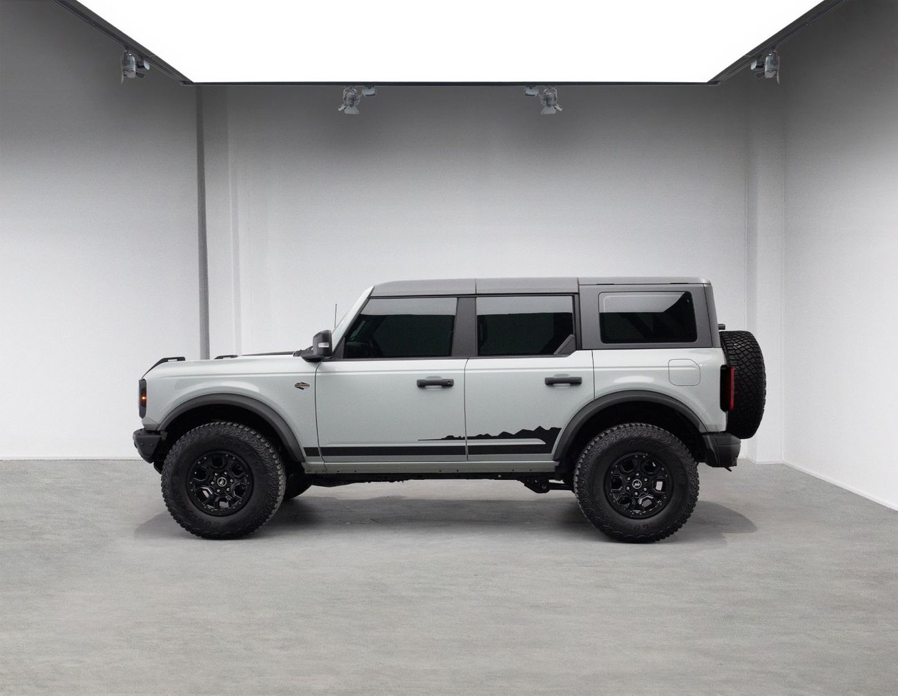 فورد برونكو Wildtrak 2.7L (5 Seater)