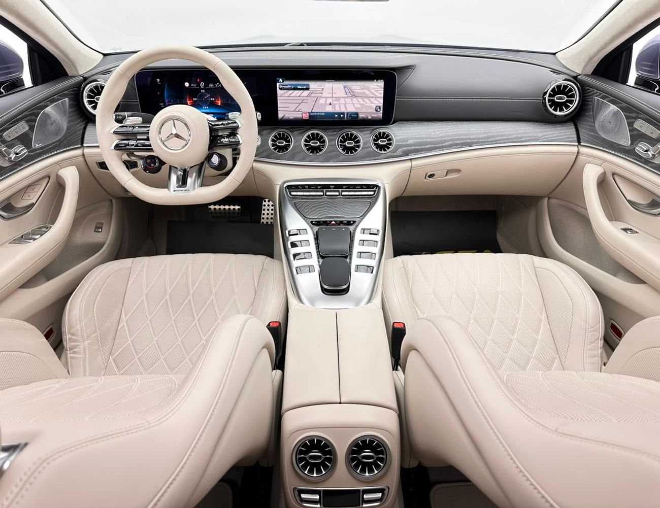 مرسيدس بنز ايه ام جي جي تي 43 2025 Mercedes-AMG GT43 Coupe, 5 Year Mercedes Warranty + Service Contract, GCC