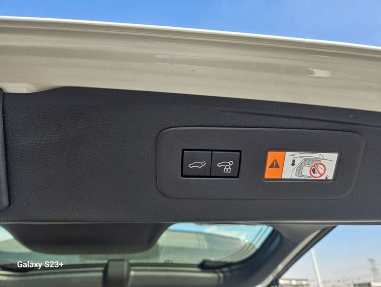 Toyota Prado TOYOTA PRADO LC250 2.4L PETROL WITHOUT SUNROOF