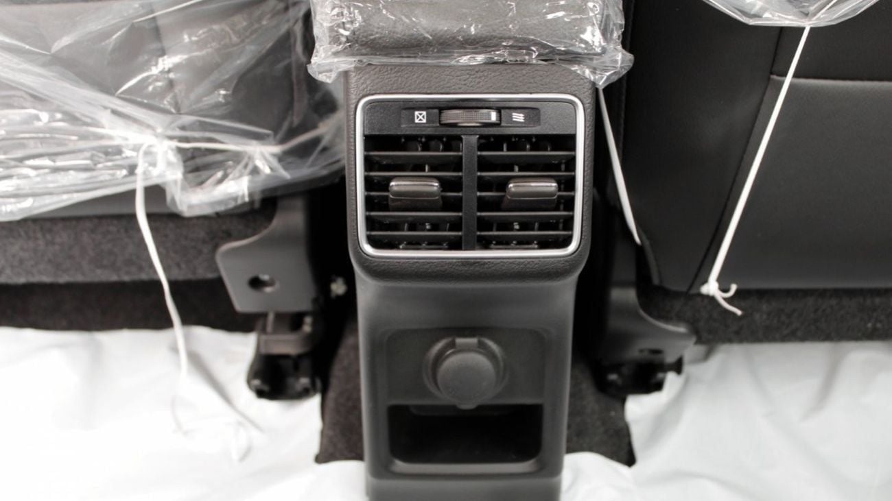 Suzuki Ciaz SUZUKI/Ciaz/VB87E 1462e P68 GLX AT CD9KHZ BT