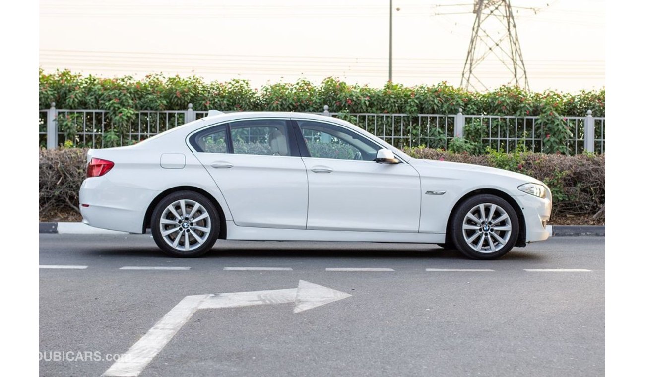 بي أم دبليو 530 BMW 530I - 2013 - GCC - ASSIST AND FACILITY IN DOWN PAYMENT - 1390 AED/MONTHLY - 1 YEAR WARRANTY