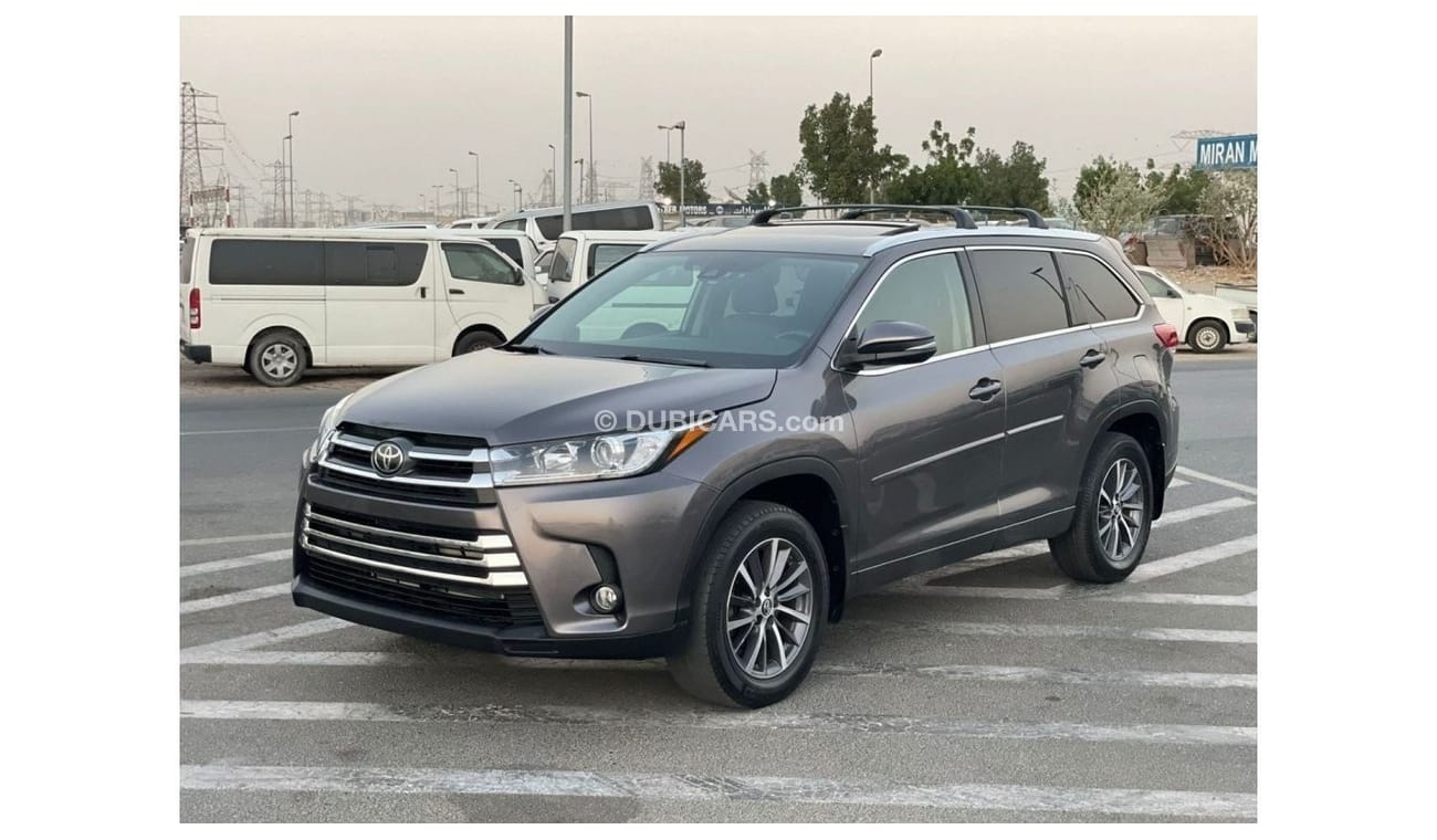 Toyota Highlander *Offer*2018 Toyota Highlander XLE AWD 4X4 Full Option / Export only