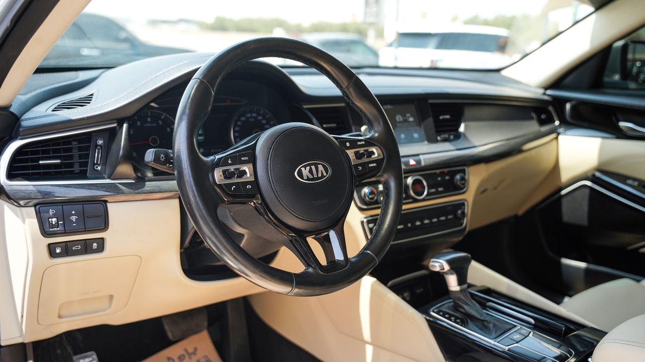 Kia Cadenza