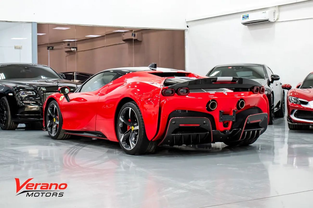 فيراري SF90 ستراديل SF90 Assetto Fiorano | Extended Carbon Spec | Al Tayer Service And Warranty | Full Spec