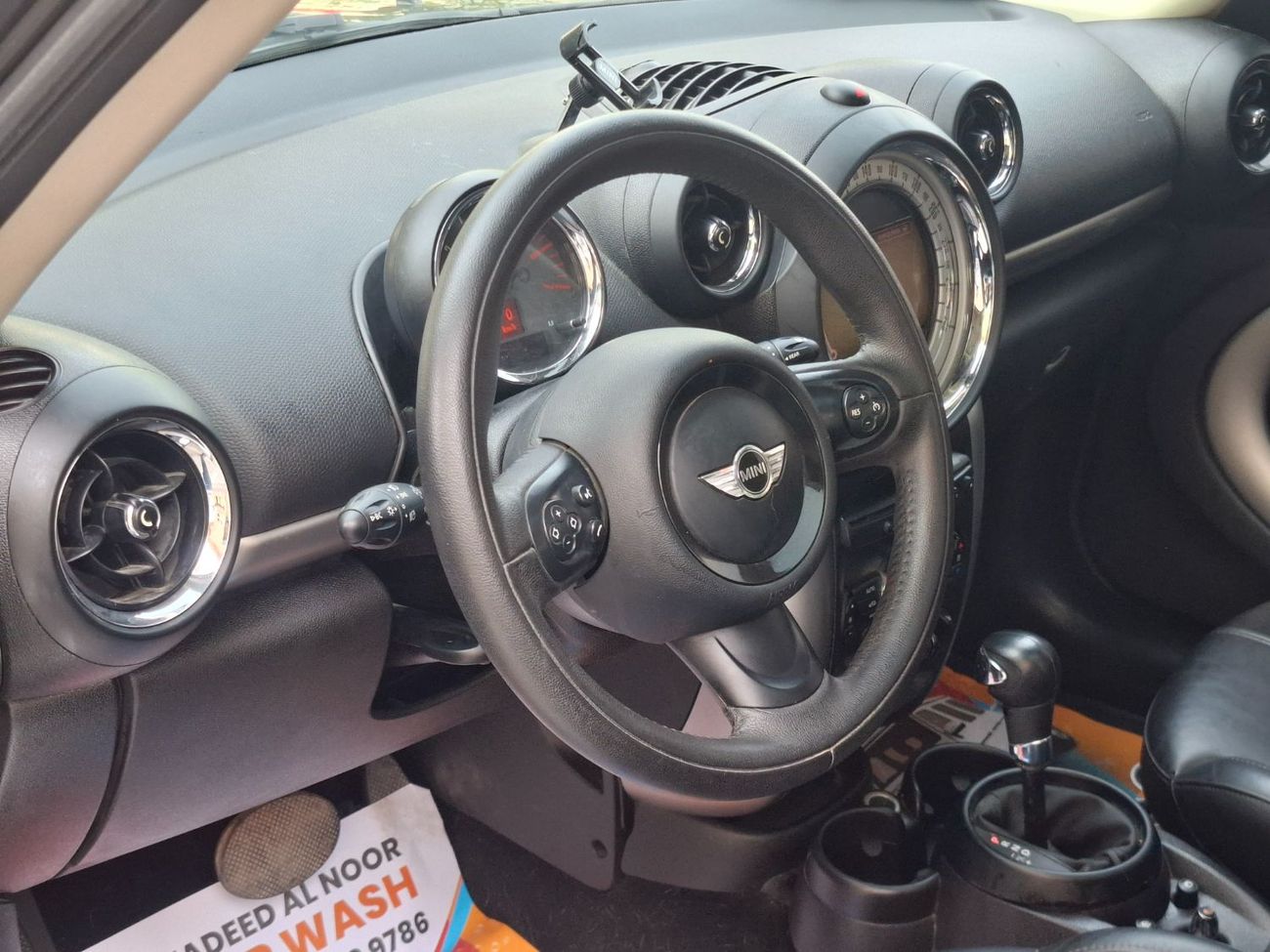 Mini Cooper Countryman Mini Cooper countryman full option 2015