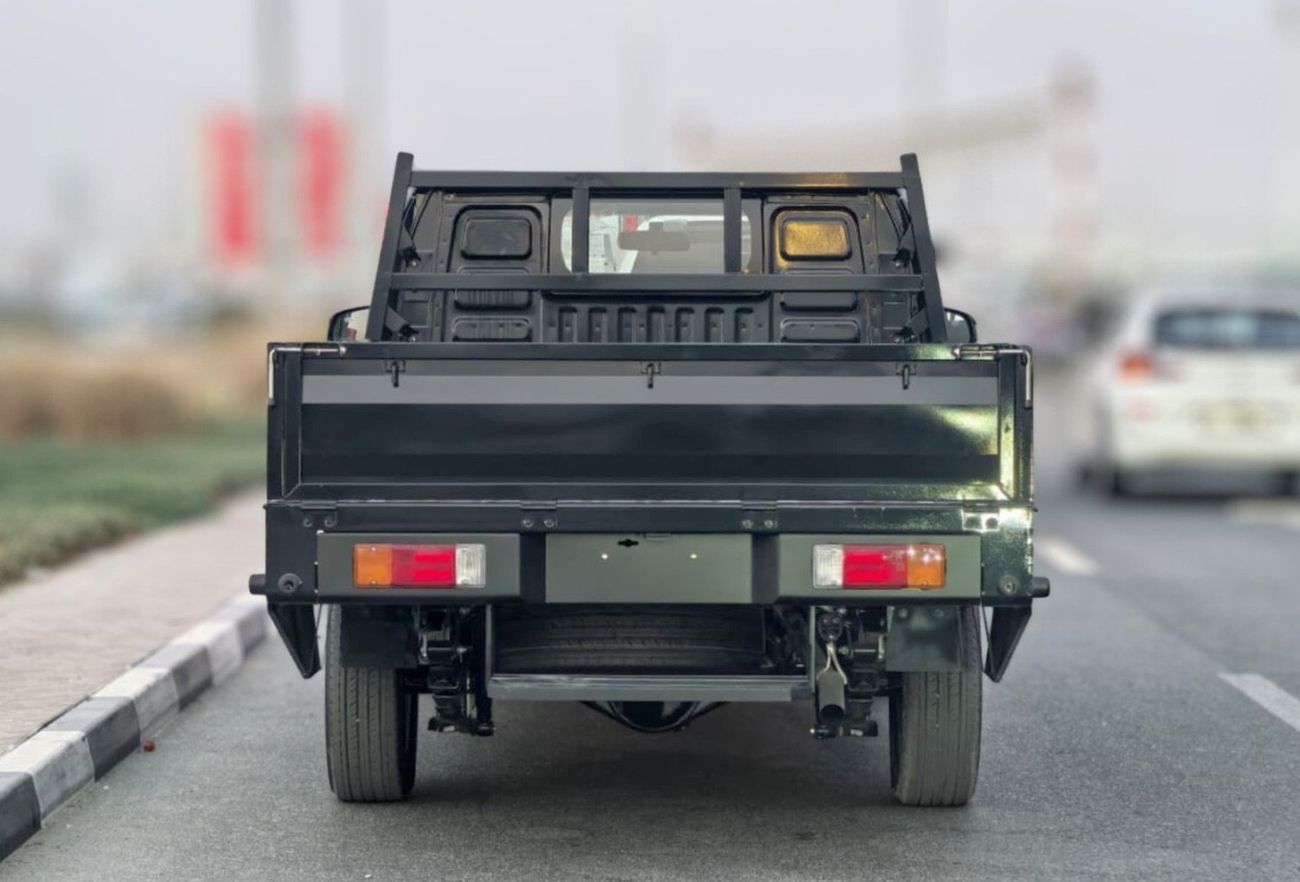 Toyota Tamaraw TOYOTA HILUX TAMARAW SCAB 4X2 2.4L DIESEL AT 2025 DROPSIDE BLACK INSIDE BLACK