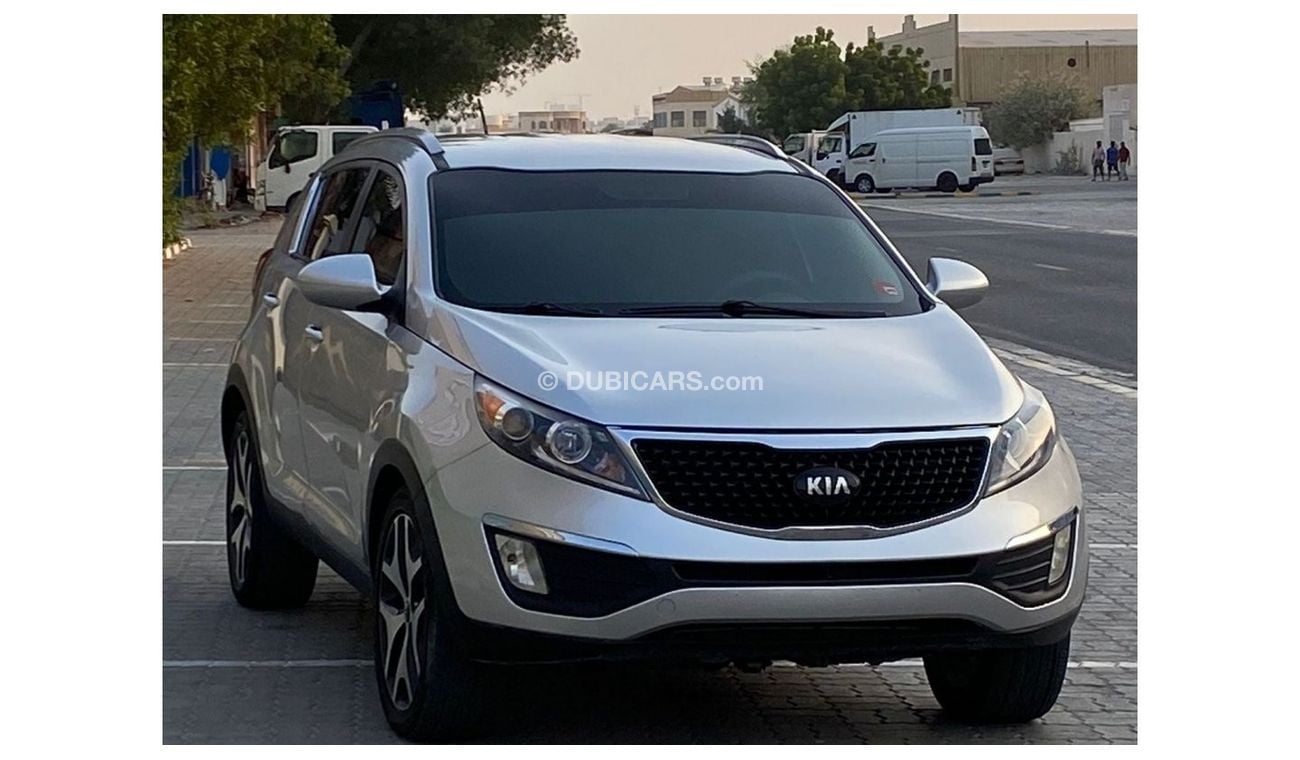 Kia Sportage LX Kia Sportage Model: 2014 Walk: 104,000 miles Price: 25,000 dirhams American specifications V4, 2.