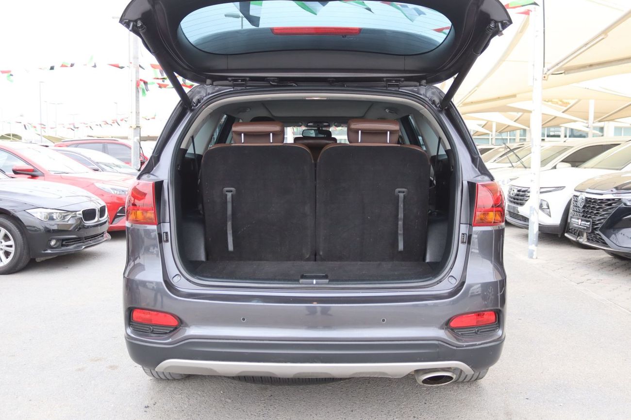 كيا سورينتو كيا سيرانتو 2019 - خليجى - بدون حوادث - محرك 3.3L  - فل أوبشن - 4WD -عدد 7 مقاعد - بحاله ممتازه