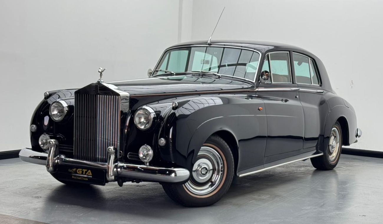 رولز رويس سلفر كلاود 1965 Rolls-Royce Silver Cloud II, Immaculate Classic with Extremely Low Mileage,