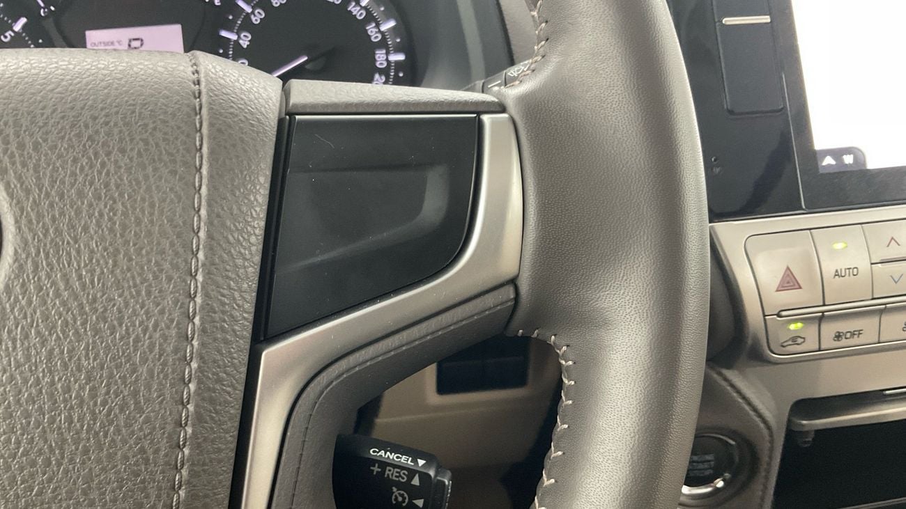 تويوتا برادو GXR | شامل الضمان | 0 ﺪﻔﻋﺓ ﺃﻮﻟﻯ