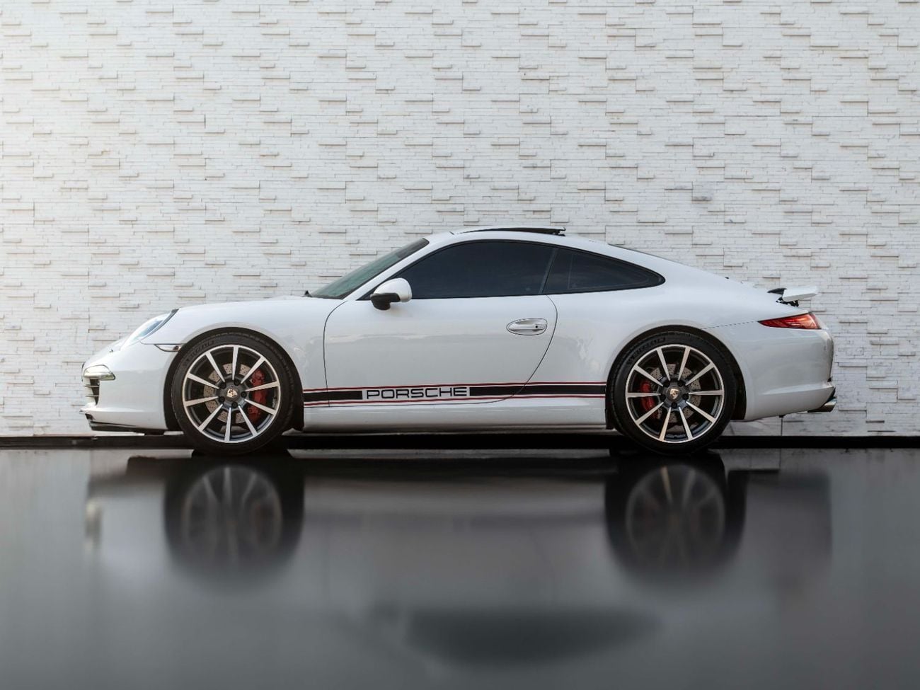 بورش 911 Carrera S 3.8L (385 HP) Coupe