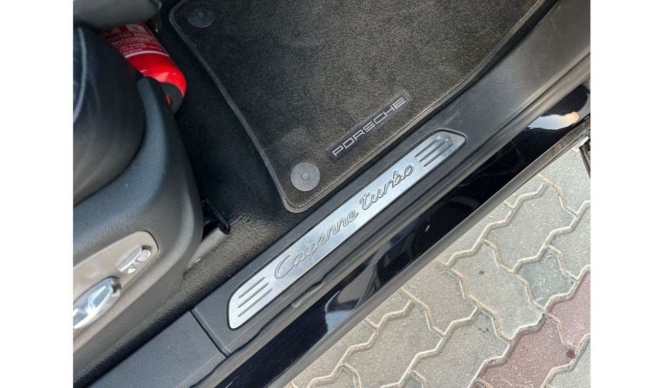 Porsche Cayenne Turbo 4.8L (500 HP) Turbo 4.8L V8 (500 HP) | 2011 | GCC Specs | First Owner | Low Mileage | Perfect