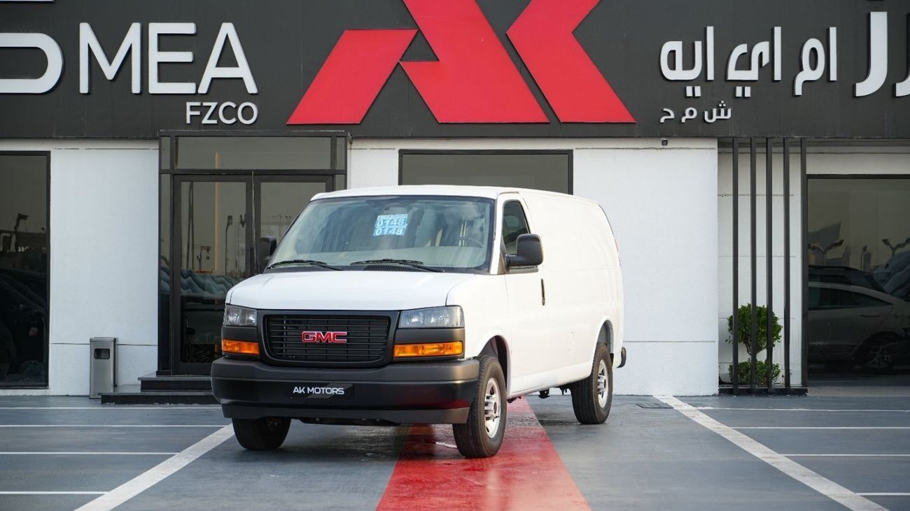 GMC Savana V8 6.6 Normal Wheelbase 2025 MY