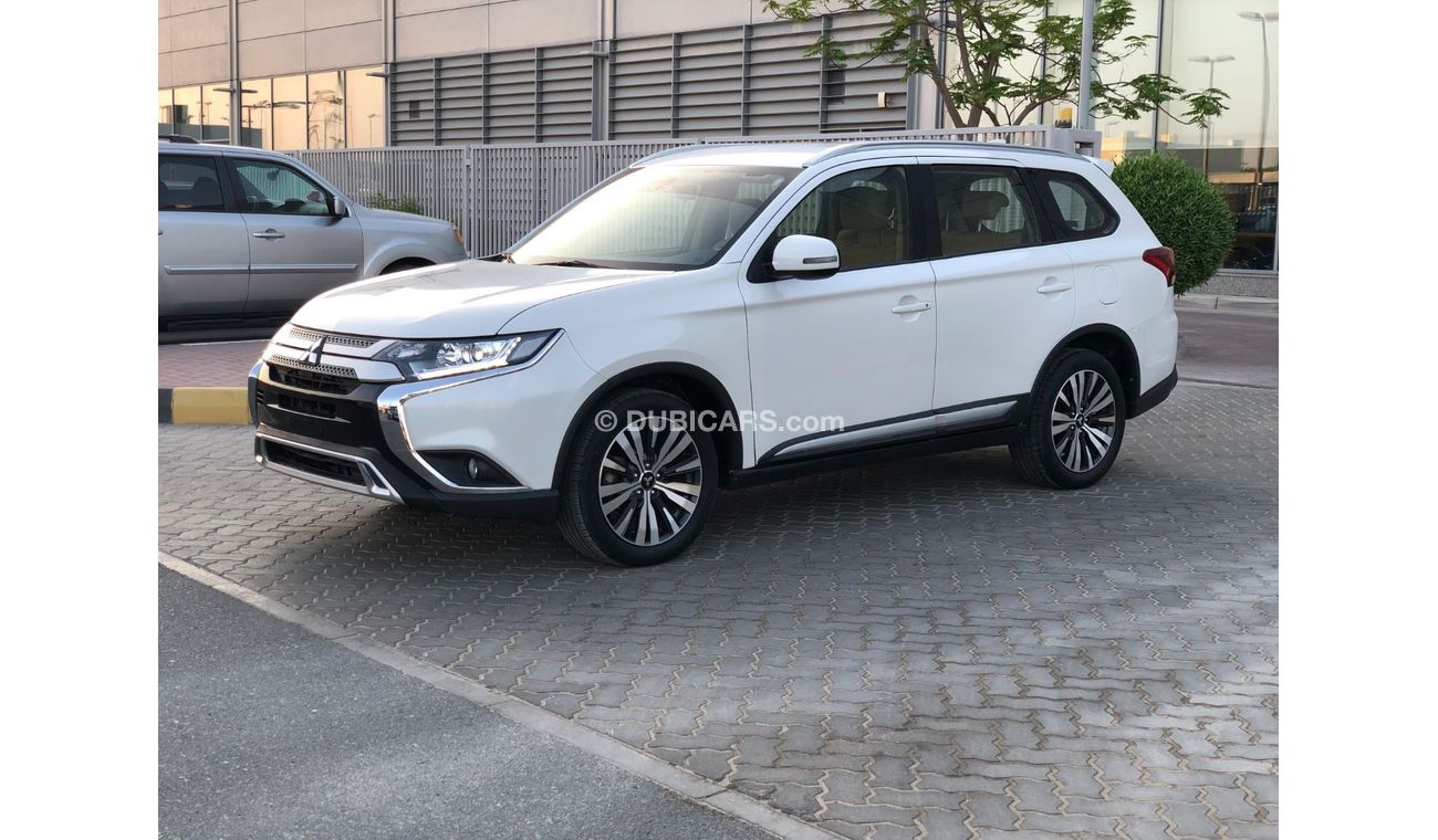 Mitsubishi Outlander GLS GCC
