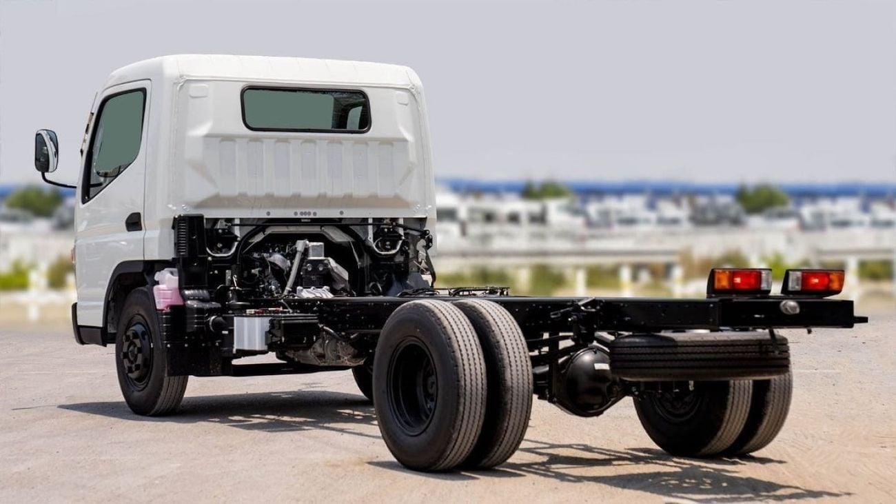 Mitsubishi Fuso Canter (LHD) MITSUBISHI FUSO CANTER 4.2D MT MY2024-WHITE