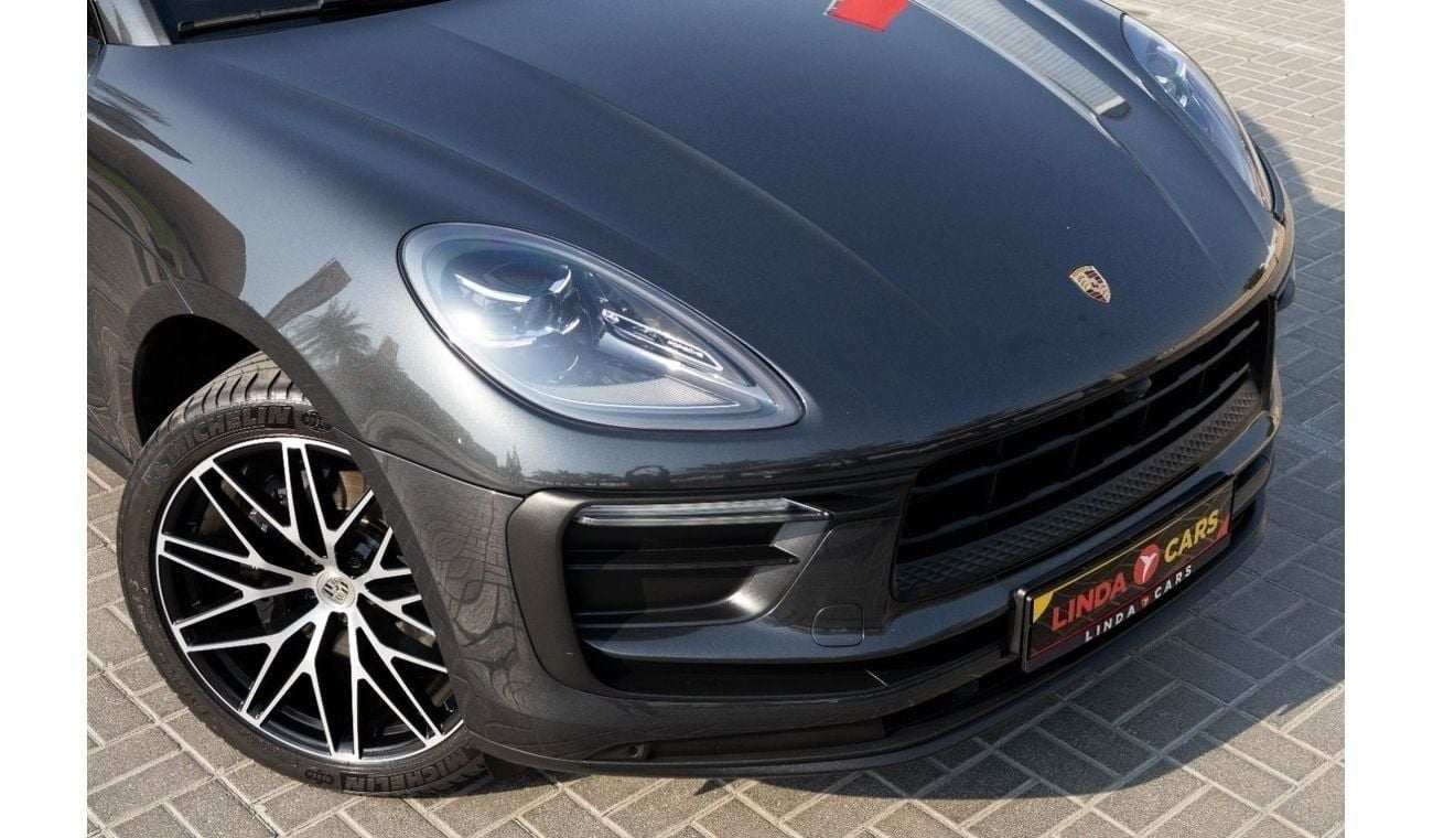 بورش ماكان Std 2.0L (252 HP) Porsche Macan 2023 GCC under Agency Warranty and Service Contract with Flexible Do