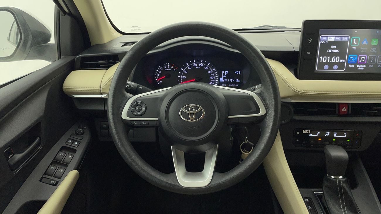 تويوتا يارس E 1.5 | بدون دفعة مقدمة | اختبار القيادة في المنزل