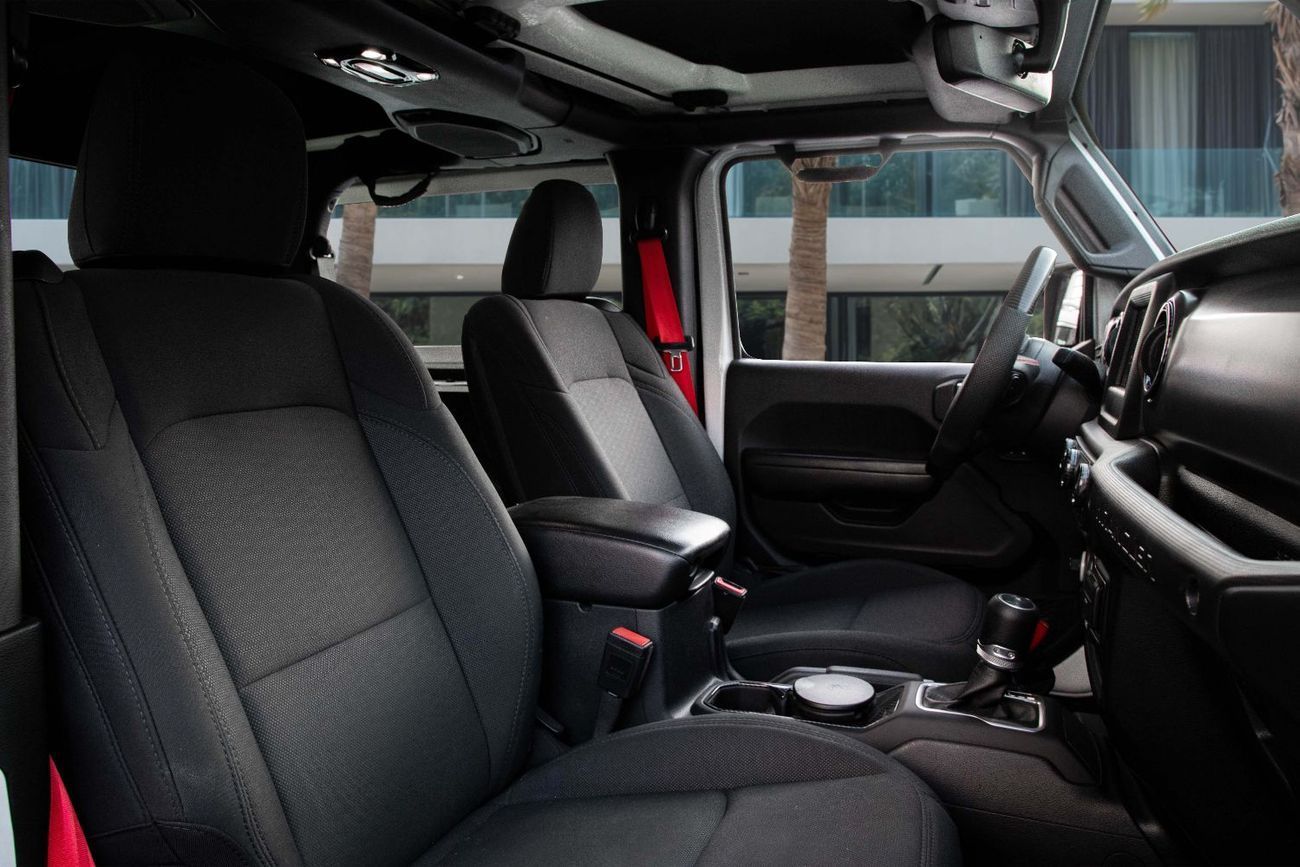 Jeep Wrangler Willy's Wheeler | 2,056 P.M  | 0% Downpayment | Magnificient Condition!