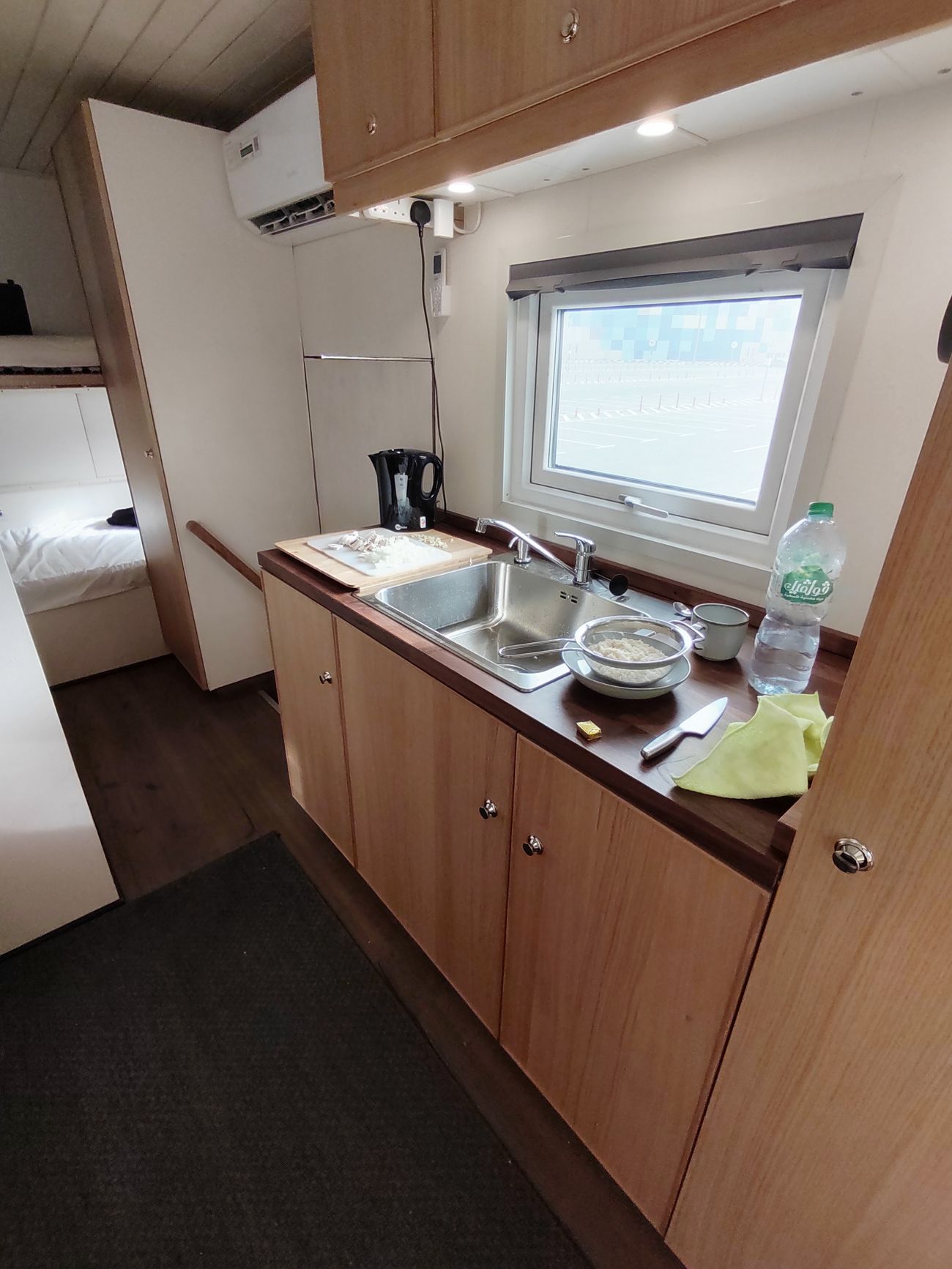 Isuzu FRR FTS 750 4X4 Expedition Truck