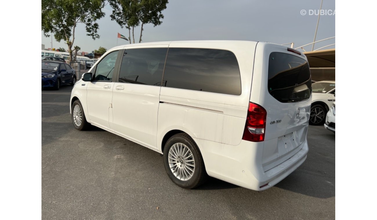 Mercedes-Benz EQV300 MERCEDES BENZ EQV300 ELECTRIC RANGE 350-400 KM 7 SEATS