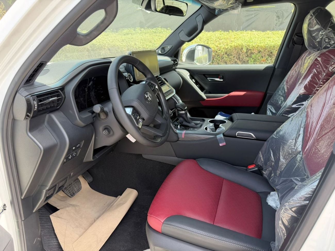 Toyota Land Cruiser VXR