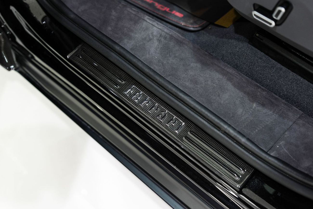 Ferrari Purosangue 2024 Ferrari Purosangue, Carbon Package, Panoramic Roof!!