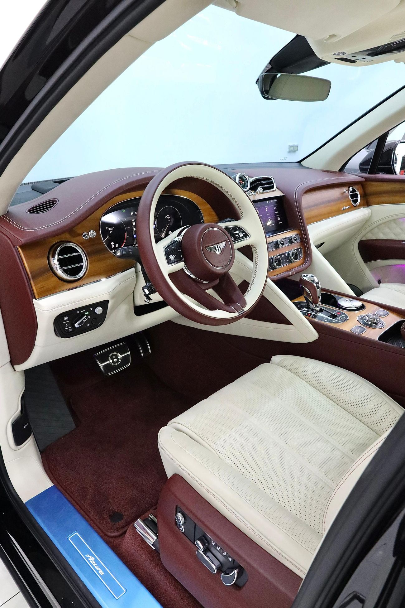 بنتلي بينتايجا