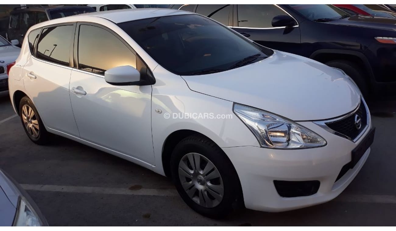 Nissan Tiida 2015 Gulf Specs car excellent condition