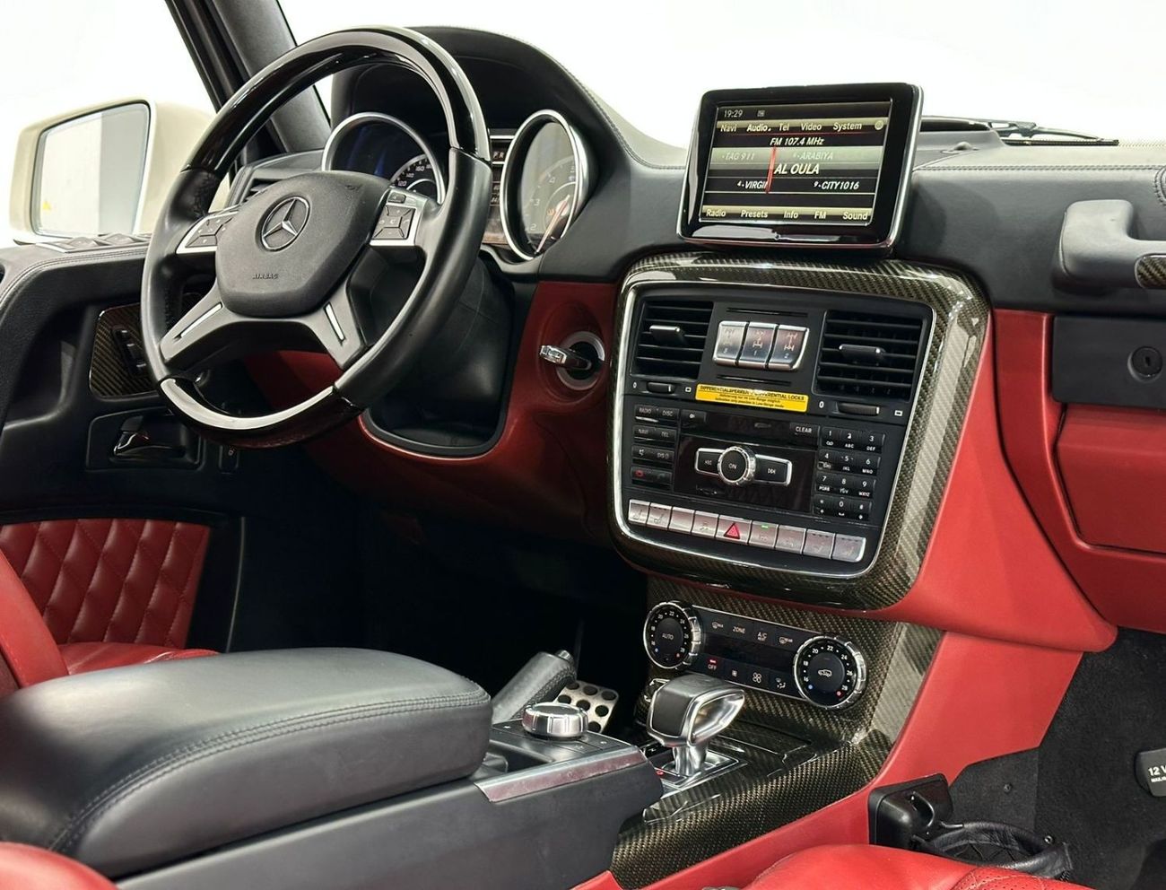 Mercedes-Benz G 63 AMG 2014 Mercedes Benz G63 AMG, Full Option, Low Kms, GCC