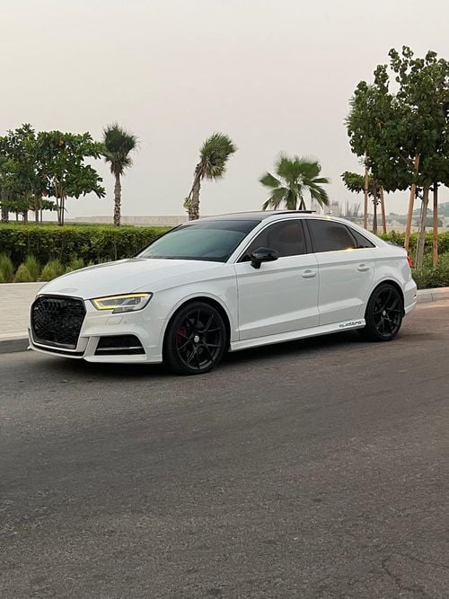 أودي S3 STANDARD