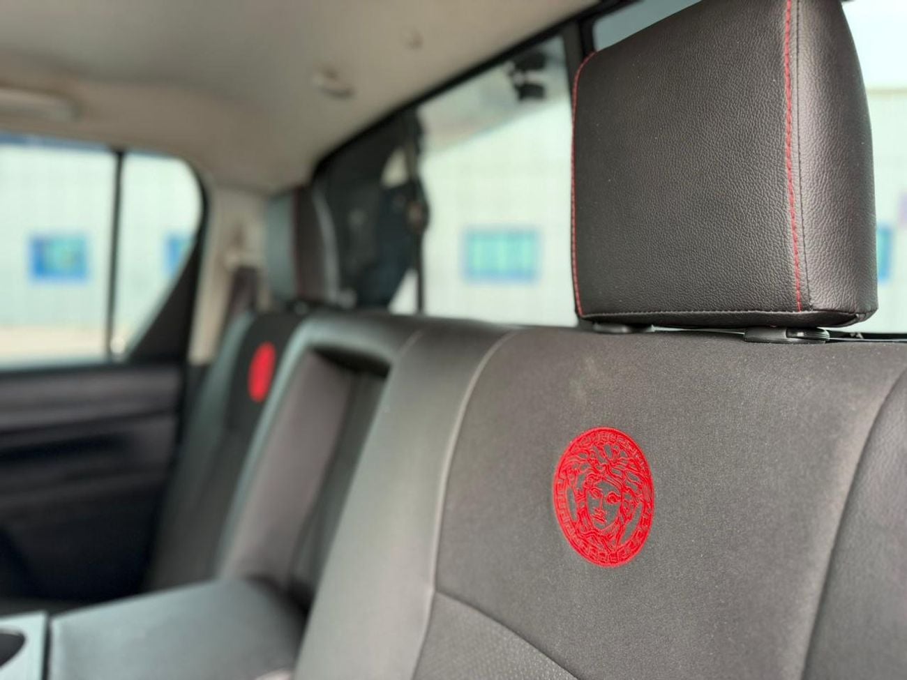 Toyota Hilux GLX 2.7L Double Cab Utility 4WD A/T