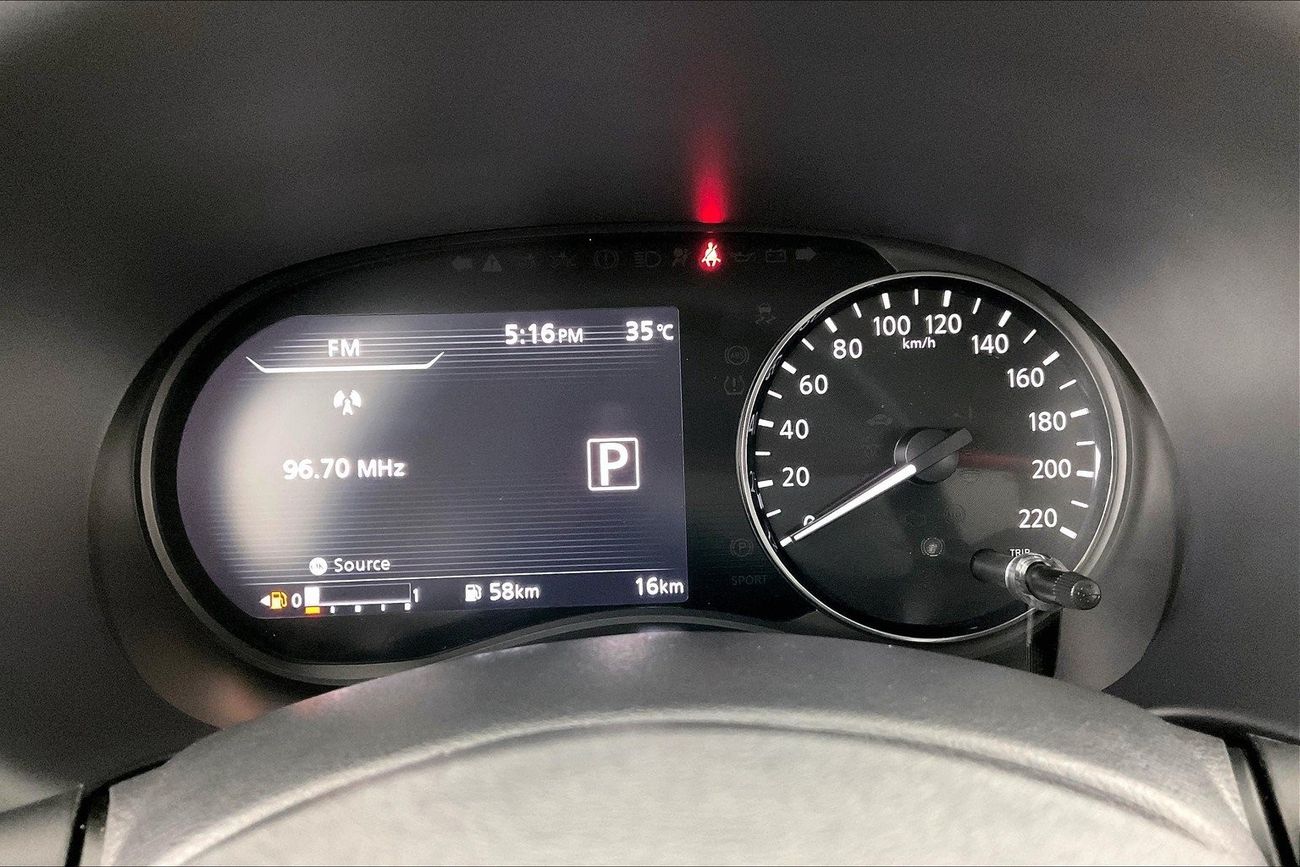 نيسان كيكس SV | عرض العيد الحصري | خالية من أضرار الفيضانات