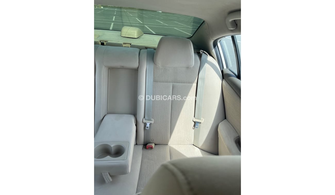 Nissan Altima Nissan Altima model 2012    ( GCC_ SPEC) VERY GOOD CONDITION