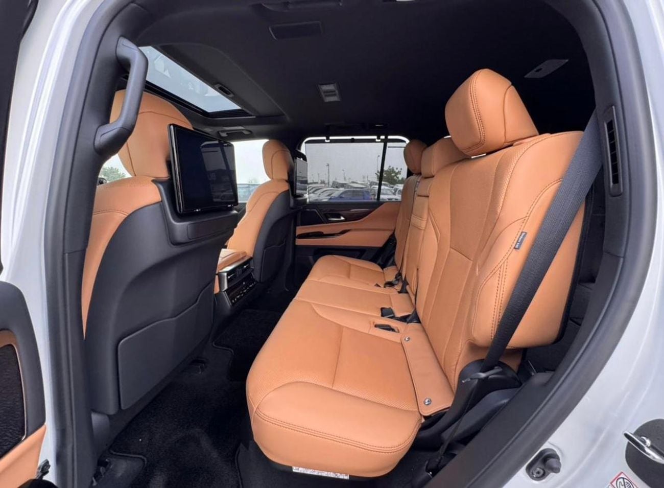 Lexus LX600 3.5L 6 Cylinder Petrol SUV/ Crossover Four wheel Drive. 7 seats RHD