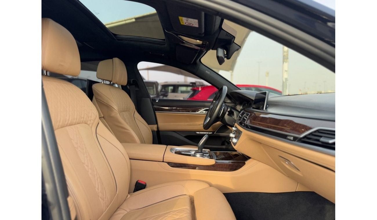 BMW 740Li Luxury 3.0L (335 HP) BMW 740Li / 2016 / GCC / Only 59,000KM / Full Option/ Free Accident/ 3 Keys