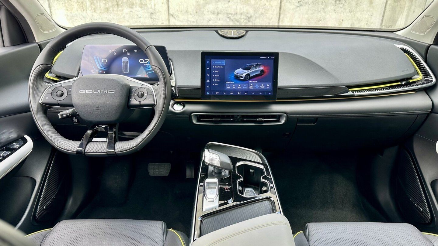 BAIC X55 interior - Cockpit
