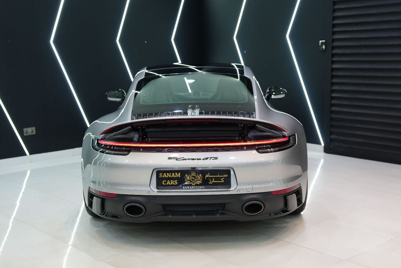 Porsche 911 Carrera GTS 3.0L (450 HP) Coupe Sport Chrono Package, Sport Exhaust System, Al Nabooda Warranty!!