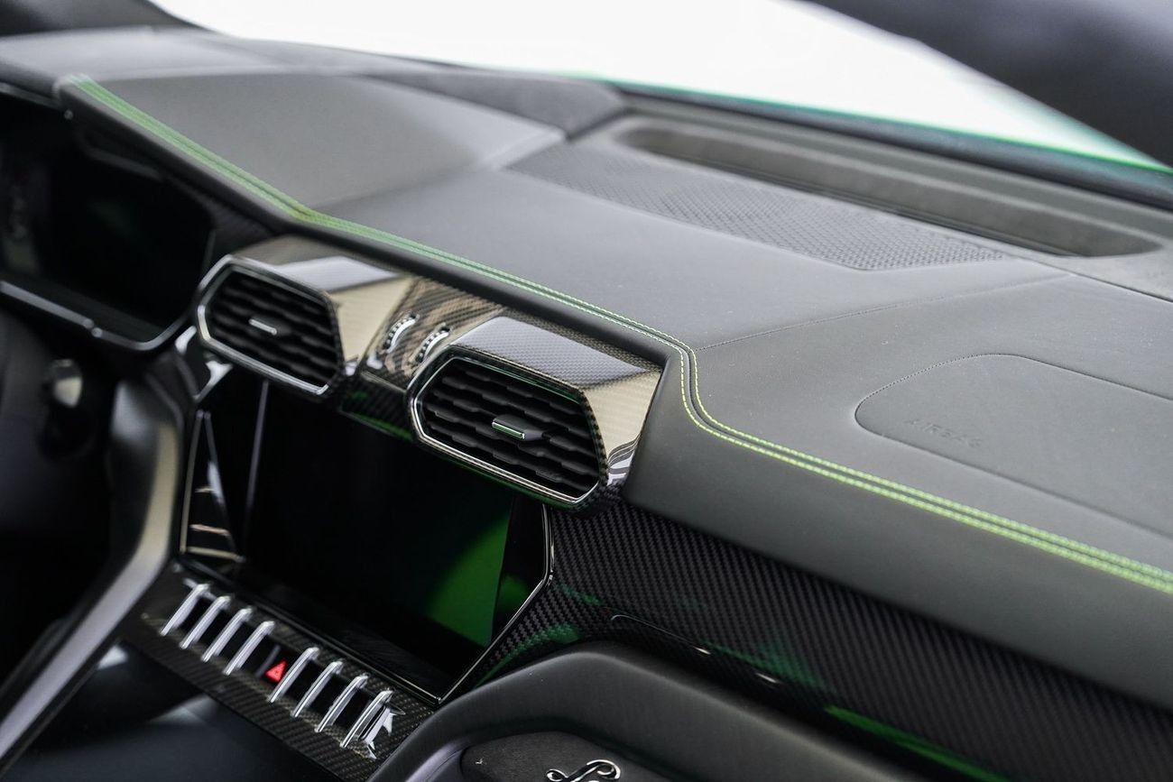 لامبورغيني اوروس STD 4.0T V8