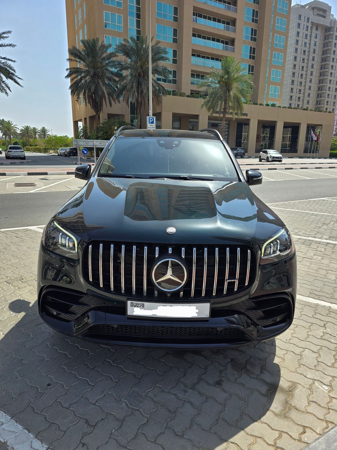 مرسيدس بنز GLS 63 AMG 4MATIC