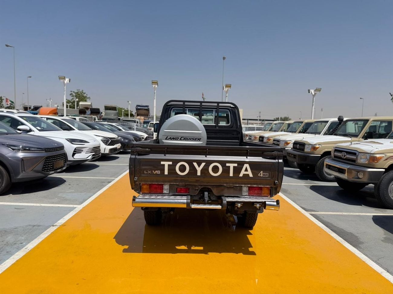 Toyota Land Cruiser Pick Up Std 4.0L Double Cab Utility 4WD