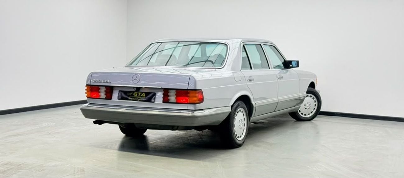 Mercedes Benz 560 SEL 1991 Mercedes Benz 560 SEL, Sunroof, Dual Airbags, Fully Loaded, Excellent Condition, American