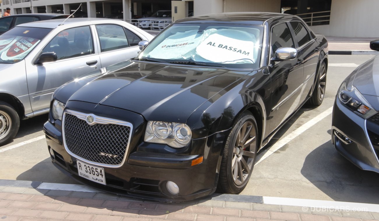 Chrysler 300 SRT8