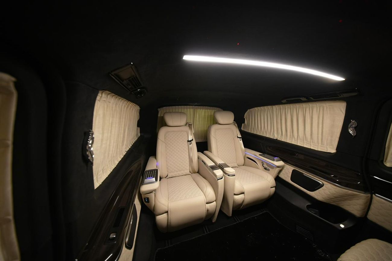 مرسيدس بنز V 250 Star Lights I TV | Alcantara | Full Option | Brabus Design