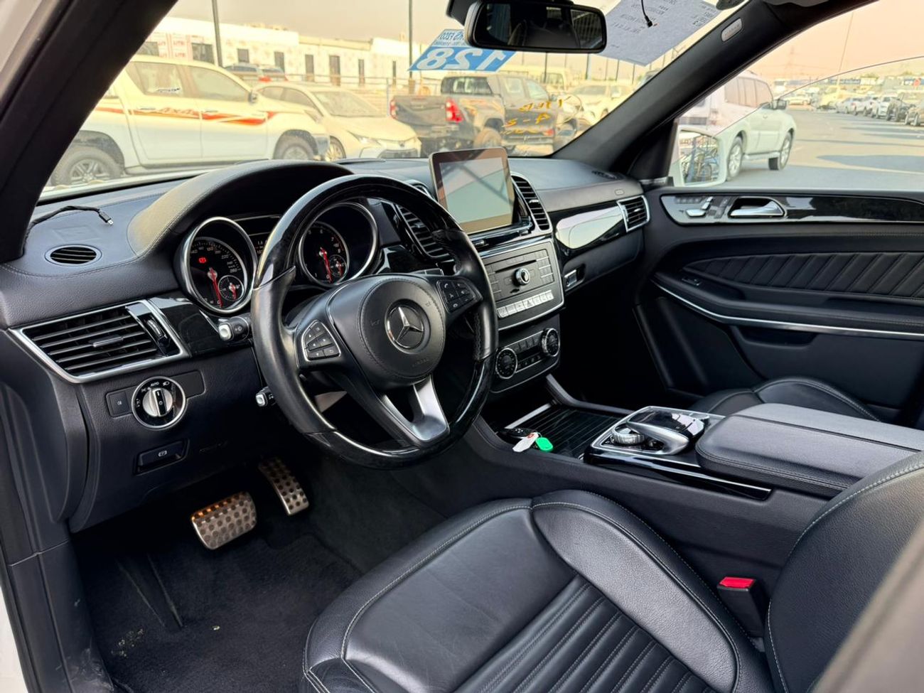 Mercedes-Benz GLS 550