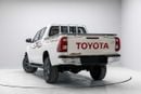 Toyota Hilux Double Cab 2.7L - Manual - Super White Inside Red | Export Only