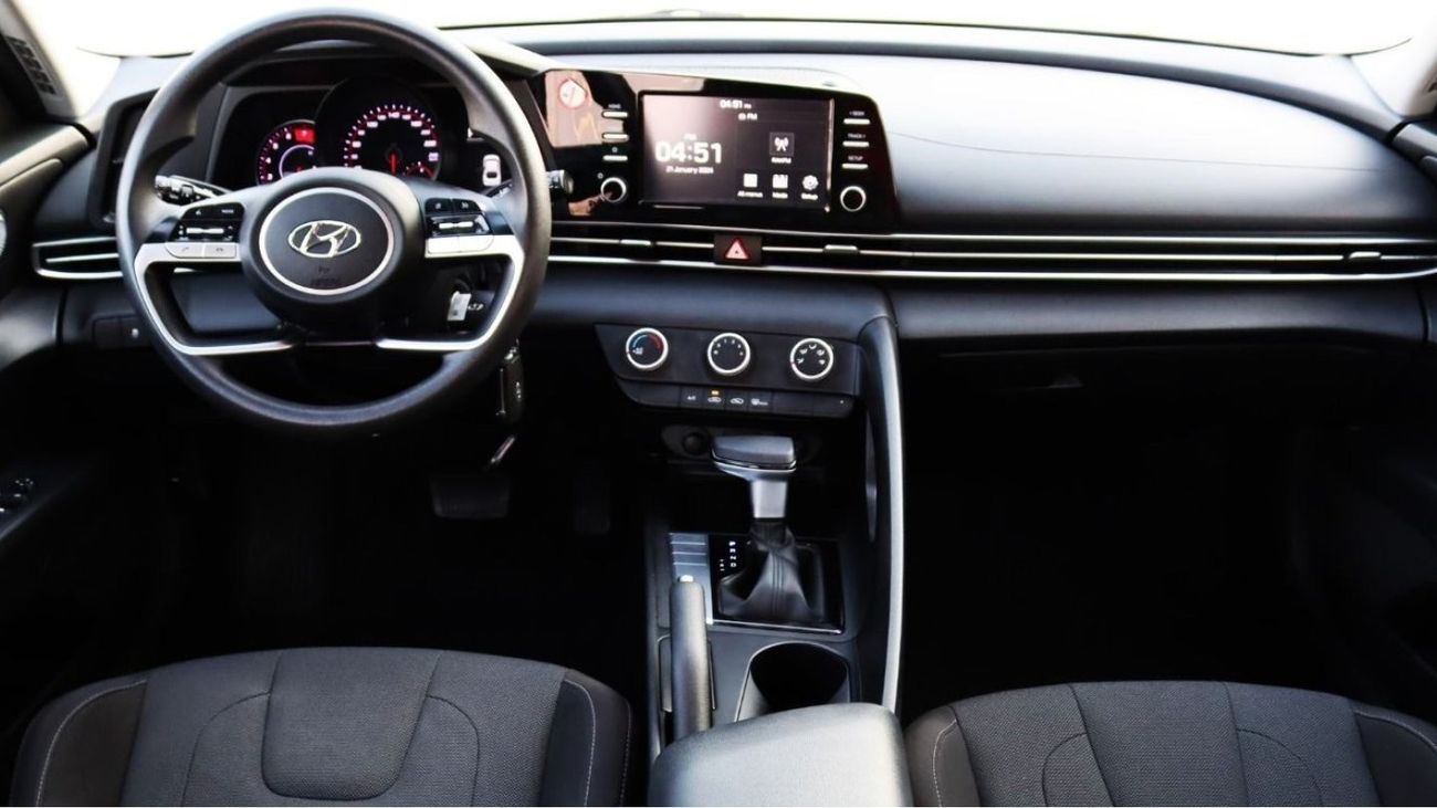 هيونداي إلانترا GL هيونداي ألنترا 2022 خليجي بحالة ممتازة صبغ وكالة بدون حوادث