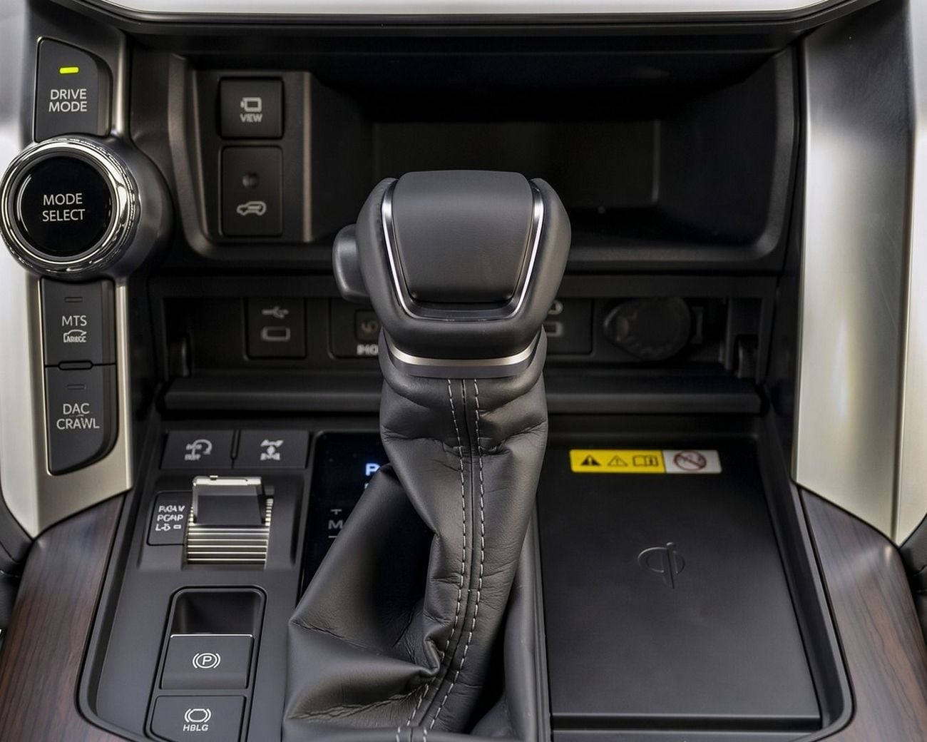 Toyota Land Cruiser VX l 2026 | Export Only | Brand New | 0 KM