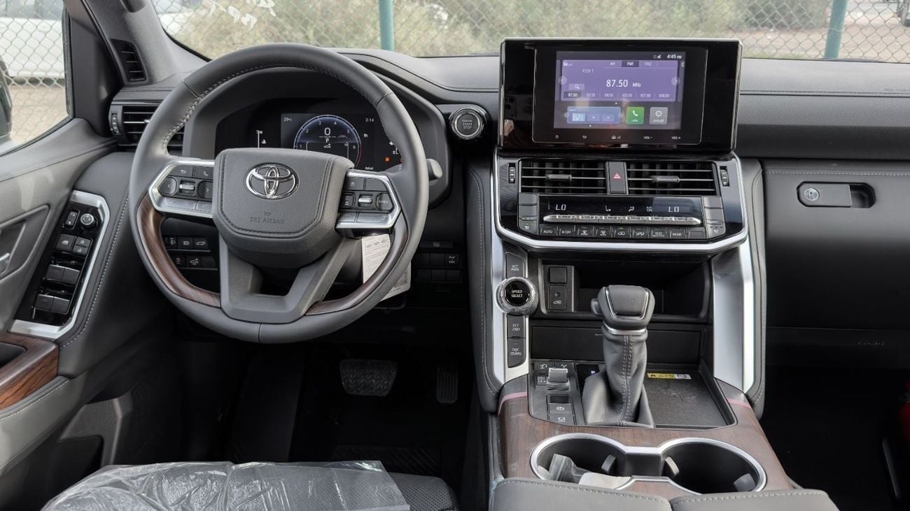تويوتا لاند كروزر GXR 2026 Toyota Land Cruiser GXR 4.0L AT Petrol With Radar (Black-Black)